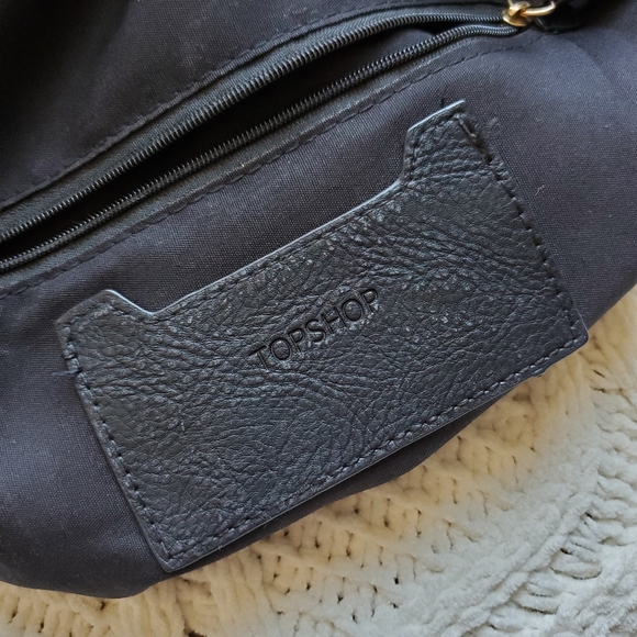 Topshop Black Faux Leather Tote Bag - Picture 3 of 4